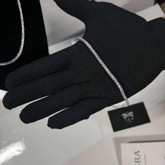 Diamond Bracelet Moissanite - Picture 4 of 9